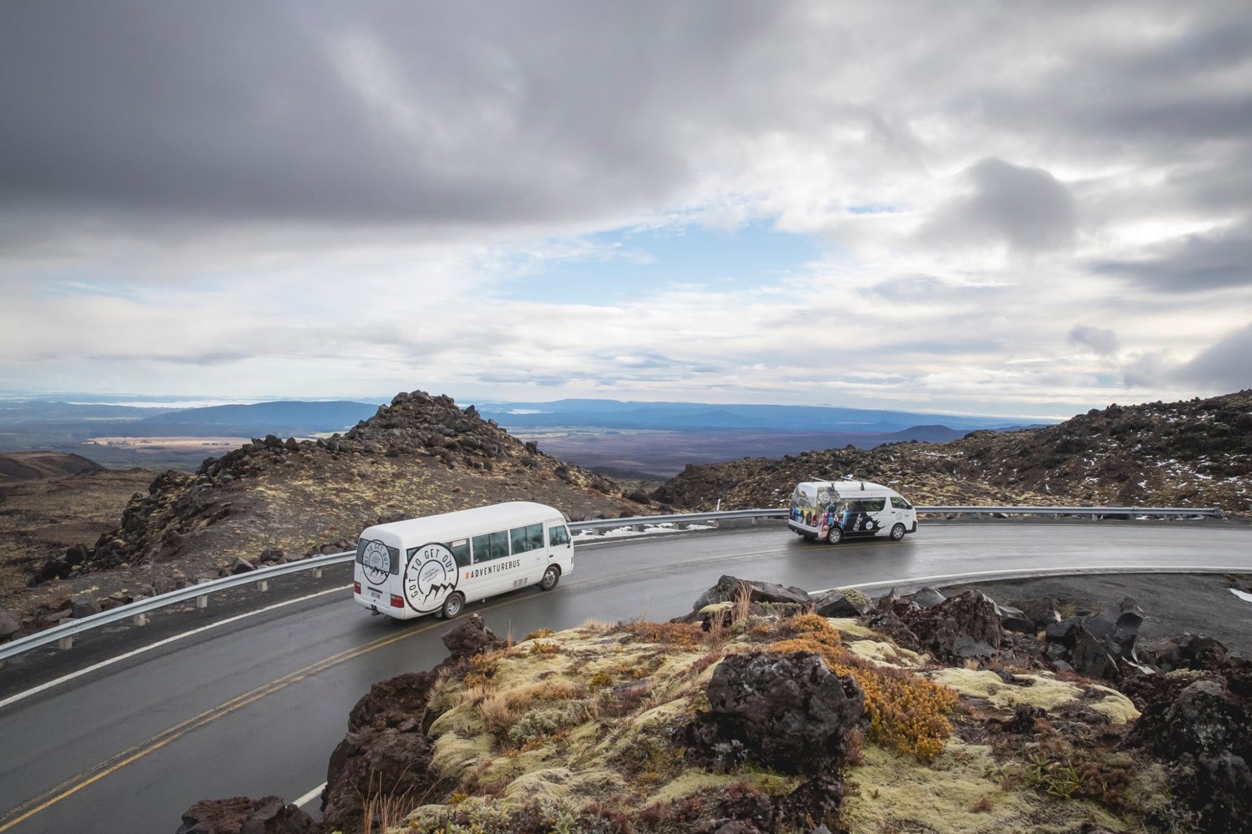 adventure-bus-new-zealand-got-to-get-out