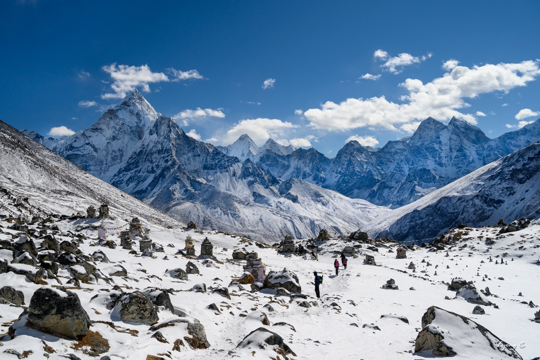 hiking-nepal-everest-base-camp-EBC-got-to-get-out-group-10