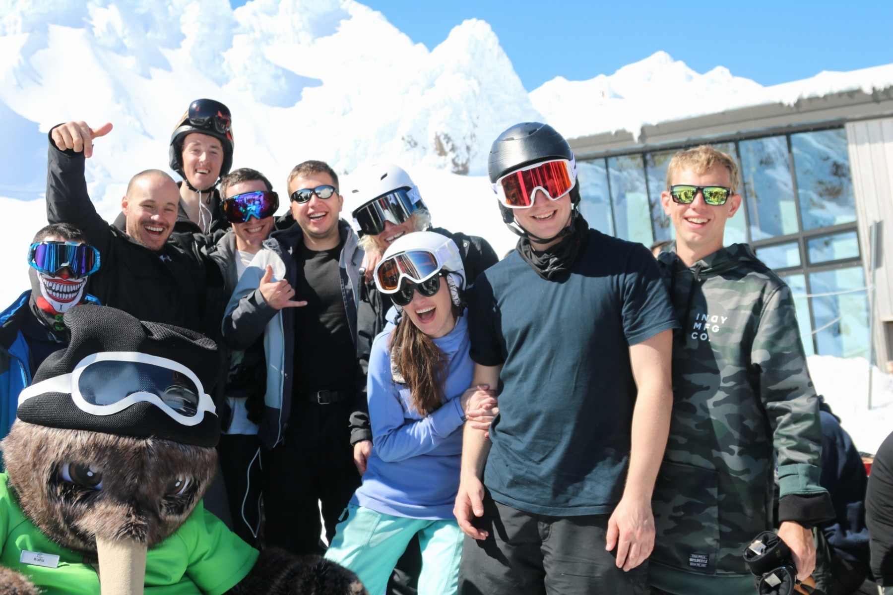 skiing-new-zealand-mt-ruapehu-got-to-get-out-1